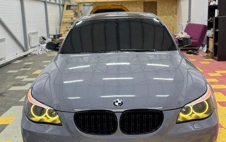BMW 5 серия, 2005 год, 1 650 000 рублей, 2 фотография