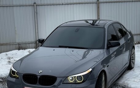 BMW 5 серия, 2005 год, 1 650 000 рублей, 9 фотография