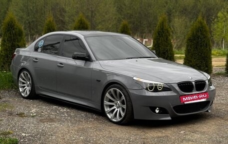 BMW 5 серия, 2005 год, 1 650 000 рублей, 7 фотография