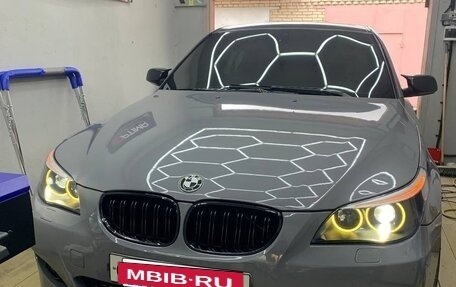 BMW 5 серия, 2005 год, 1 650 000 рублей, 16 фотография