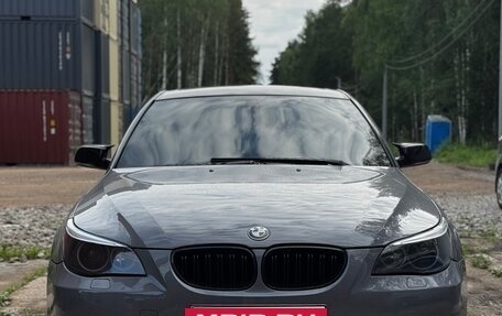 BMW 5 серия, 2005 год, 1 650 000 рублей, 22 фотография