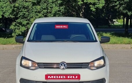 Volkswagen Polo VI (EU Market), 2013 год, 750 000 рублей, 4 фотография