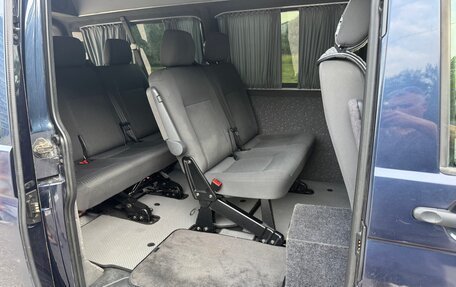 Volkswagen Transporter T5 рестайлинг, 2013 год, 2 800 000 рублей, 8 фотография