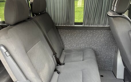 Volkswagen Transporter T5 рестайлинг, 2013 год, 2 800 000 рублей, 14 фотография