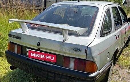 Ford Sierra I, 1985 год, 145 000 рублей, 2 фотография