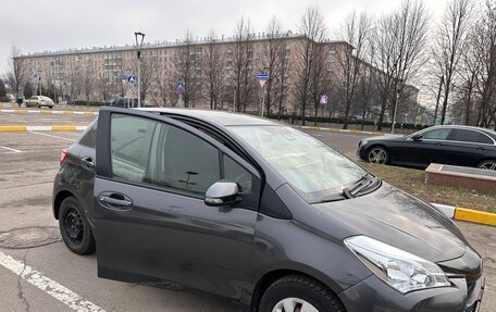 Toyota Vitz, 2019 год, 860 000 рублей, 7 фотография