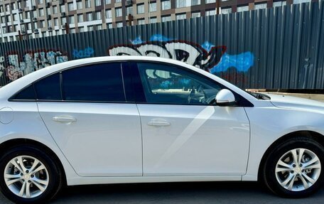 Chevrolet Cruze II, 2014 год, 850 000 рублей, 5 фотография