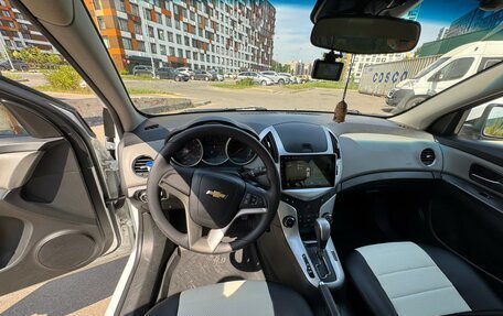 Chevrolet Cruze II, 2014 год, 850 000 рублей, 3 фотография