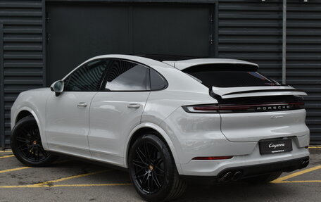 Porsche Cayenne III, 2025 год, 16 957 000 рублей, 2 фотография