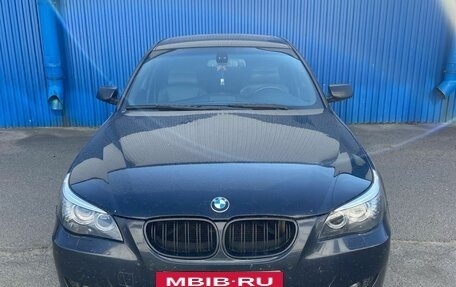BMW 5 серия, 2005 год, 800 000 рублей, 2 фотография