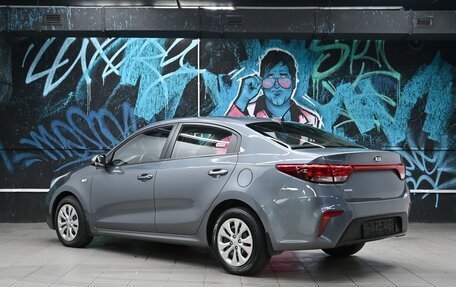 KIA Rio IV, 2018 год, 995 000 рублей, 3 фотография