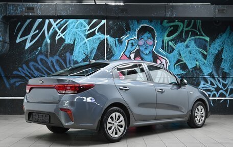 KIA Rio IV, 2018 год, 995 000 рублей, 4 фотография