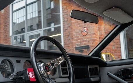 Pontiac Firebird III, 1991 год, 1 650 000 рублей, 20 фотография