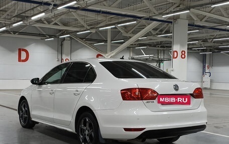 Volkswagen Jetta VI, 2014 год, 800 000 рублей, 8 фотография