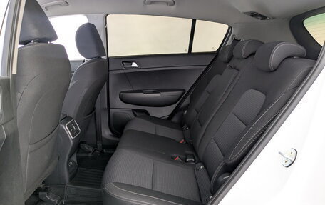KIA Sportage IV рестайлинг, 2021 год, 2 110 000 рублей, 10 фотография