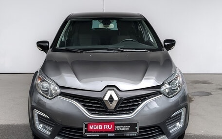 Renault Kaptur I рестайлинг, 2017 год, 1 325 000 рублей, 2 фотография