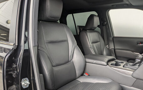Toyota Land Cruiser, 2022 год, 9 790 000 рублей, 24 фотография