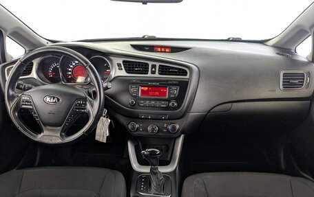 KIA cee'd III, 2014 год, 1 035 000 рублей, 22 фотография
