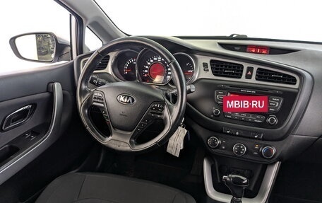 KIA cee'd III, 2014 год, 1 035 000 рублей, 25 фотография