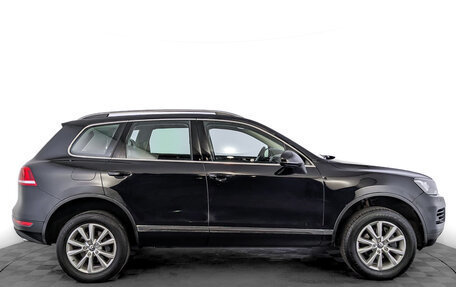 Volkswagen Touareg III, 2011 год, 1 400 000 рублей, 4 фотография
