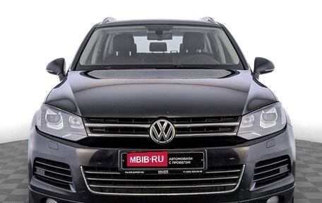 Volkswagen Touareg III, 2011 год, 1 400 000 рублей, 2 фотография