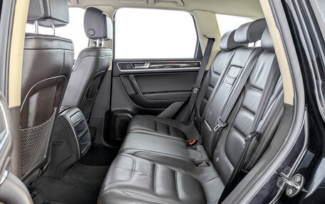 Volkswagen Touareg III, 2011 год, 1 400 000 рублей, 12 фотография