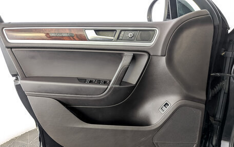 Volkswagen Touareg III, 2011 год, 1 400 000 рублей, 19 фотография