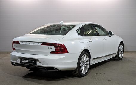Volvo S90 II рестайлинг, 2018 год, 2 650 000 рублей, 5 фотография