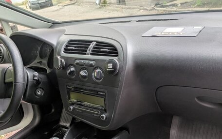 SEAT Leon II, 2011 год, 525 000 рублей, 3 фотография