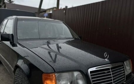 Mercedes-Benz E-Класс, 1992 год, 400 000 рублей, 3 фотография