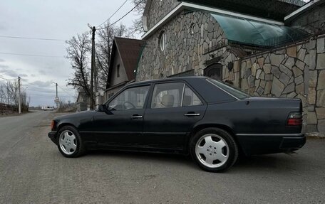 Mercedes-Benz E-Класс, 1992 год, 400 000 рублей, 22 фотография