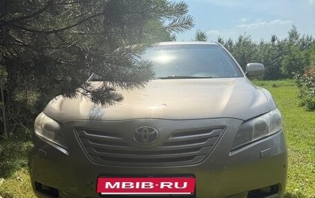 Toyota Camry, 2007 год, 890 000 рублей, 4 фотография