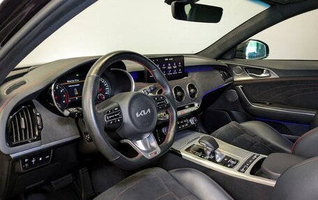 KIA Stinger I, 2022 год, 3 850 000 рублей, 16 фотография