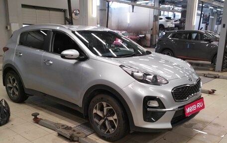 KIA Sportage IV рестайлинг, 2019 год, 1 970 000 рублей, 2 фотография
