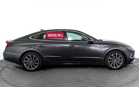 Hyundai Sonata VIII, 2022 год, 2 850 000 рублей, 4 фотография