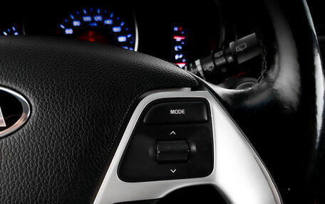 KIA Rio III рестайлинг, 2015 год, 1 000 000 рублей, 27 фотография