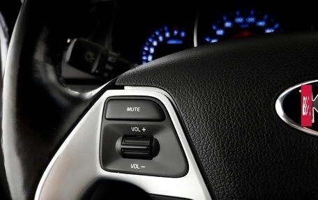 KIA Rio III рестайлинг, 2015 год, 1 000 000 рублей, 26 фотография