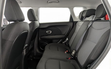 KIA Soul II рестайлинг, 2019 год, 1 750 000 рублей, 2 фотография