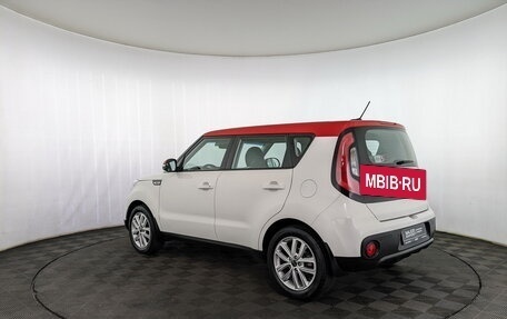 KIA Soul II рестайлинг, 2019 год, 1 750 000 рублей, 23 фотография