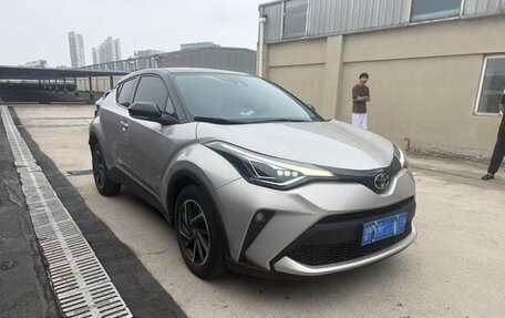 Toyota C-HR I рестайлинг, 2021 год, 1 660 000 рублей, 3 фотография