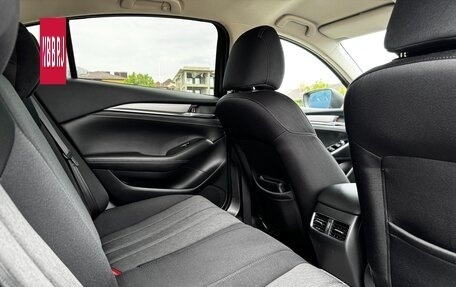 Mazda 6, 2021 год, 2 300 000 рублей, 13 фотография