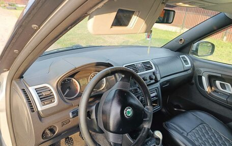 Skoda Fabia II, 2009 год, 420 000 рублей, 6 фотография