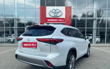 Toyota Highlander, 2025 год, 5 900 000 рублей, 5 фотография