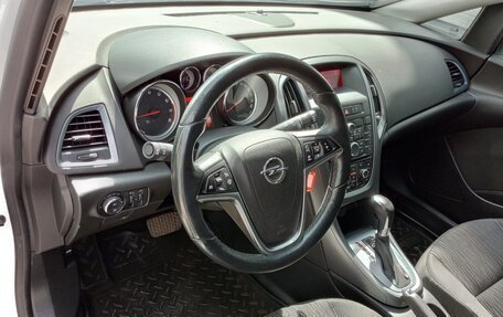Opel Astra J, 2015 год, 849 000 рублей, 9 фотография
