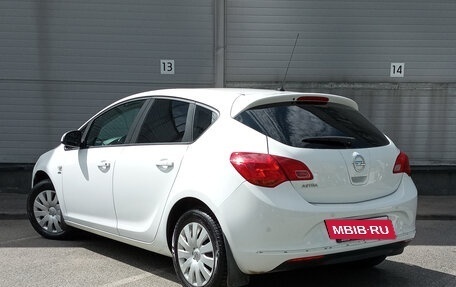 Opel Astra J, 2015 год, 849 000 рублей, 7 фотография