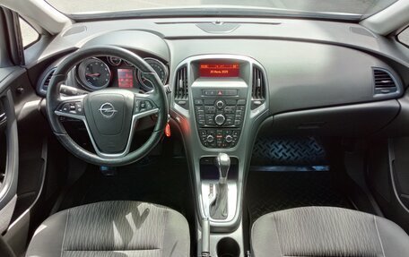 Opel Astra J, 2015 год, 849 000 рублей, 13 фотография