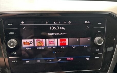 Volkswagen Passat B8 рестайлинг, 2019 год, 1 910 000 рублей, 5 фотография