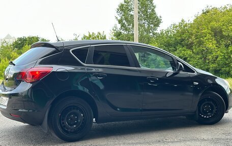 Opel Astra J, 2011 год, 475 000 рублей, 4 фотография