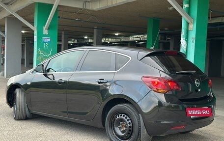Opel Astra J, 2011 год, 475 000 рублей, 7 фотография