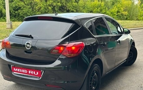 Opel Astra J, 2011 год, 475 000 рублей, 5 фотография